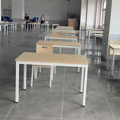 Γραφείο 25 mm παχιά μελαμίνης γραφείου Γραφείο υπολογιστή με λευκά μεταλλικά πόδια και 1200W * 600D * 750HMM μέγεθος